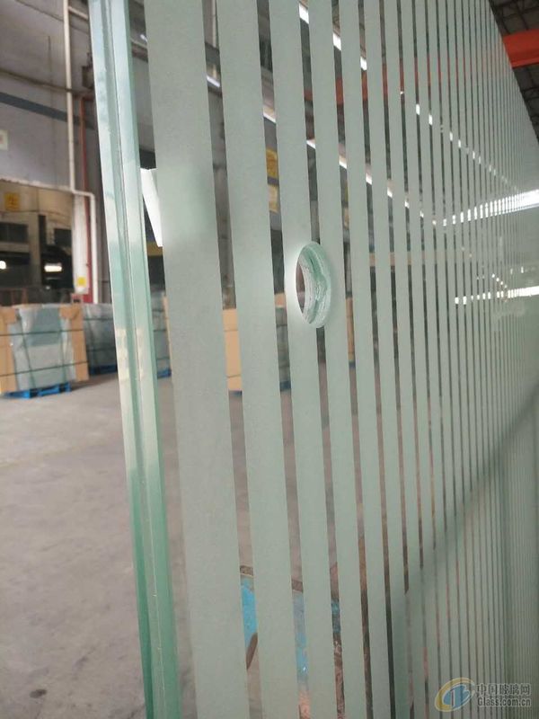 Verre trempé sur stratifié moderne 10 mm 20 mm 36 mm 50 mm Float décoratif utilisé pour les fenêtres de porte