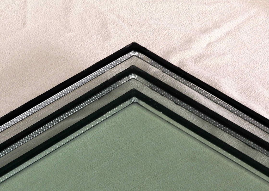 Verre isolant anti-éblouissement à faible E avec couleurs optionnelles pour la construction et la décoration de la maison