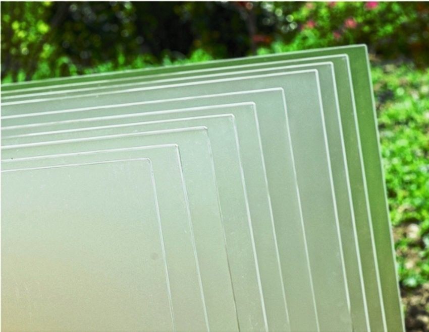 Taille personnalisée Float transparent en verre solaire photovoltaïque pour les murs de rideau et les fenêtres de bâtiment