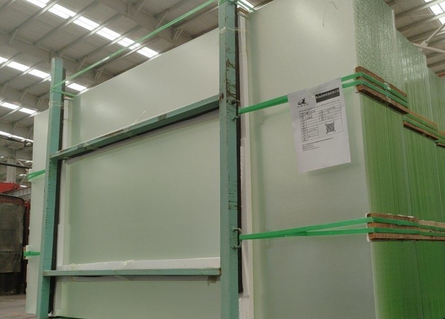 Taille personnalisée Float transparent en verre solaire photovoltaïque pour les murs de rideau et les fenêtres de bâtiment