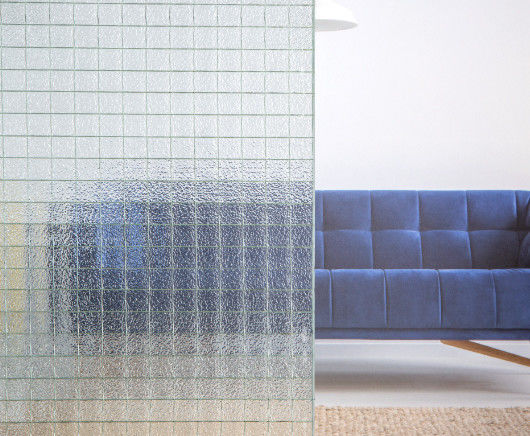 Personnaliser la taille du verre à motifs 3 mm 4 mm 5 mm Pour la fenêtre de salle de bain de bâtiment décoratif