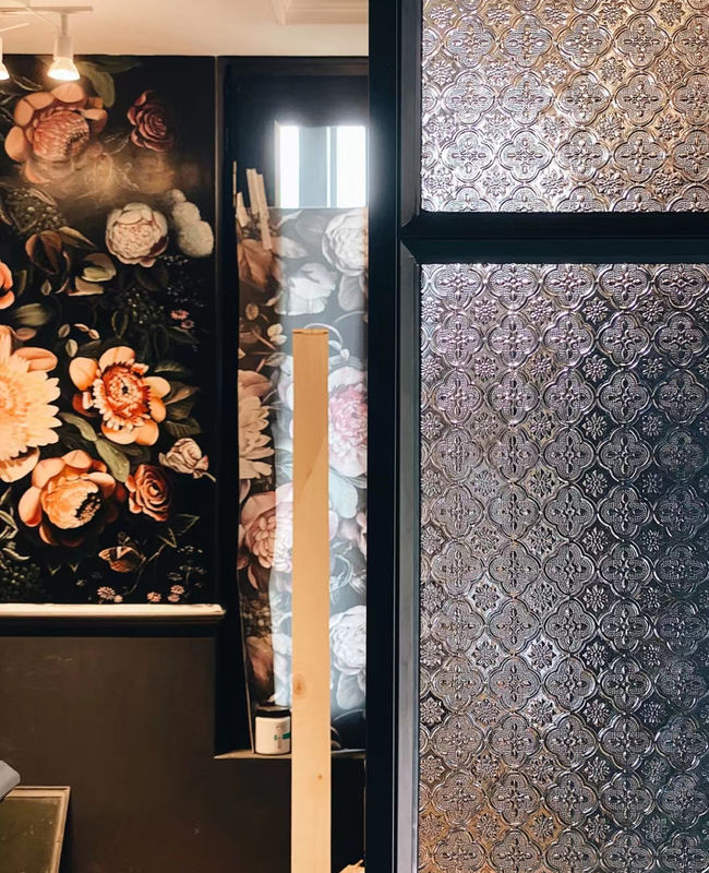 Personnaliser la taille du verre à motifs 3 mm 4 mm 5 mm Pour la fenêtre de salle de bain de bâtiment décoratif