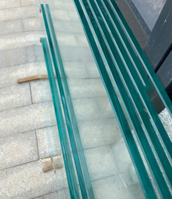 6-19mm Tinté Clear Float Glass Ultra Clear Pour la fenêtre porte décorative salle d'exposition