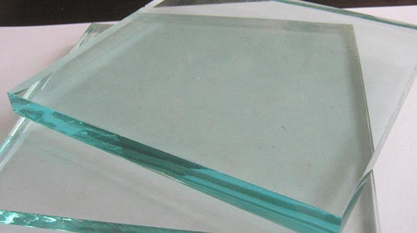 2 mm 3 mm verre flottant transparent pour fenêtre / porte / salle d'exposition décorative