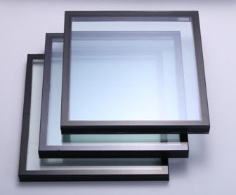 Vitres isolantes résistantes à la haute pression du vent/bloc solaire/anti-éblouissement pour immeubles de bureaux/salles d'exposition, etc.