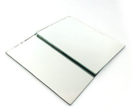 Verre miroir argenté/aluminium miroir personnalisé pour les cloisons de fenêtres / décoration murale, etc.