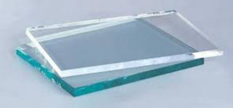 Taille / épaisseur personnalisée en feuille de verre transparente pour mur de rideau / verre de sol / puits