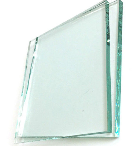 Verre en feuille transparente ou flottante, utilisable pour les tables, les armoires, les clôtures, les douches, etc.
