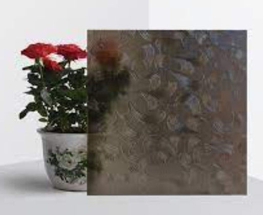 Verre trempé à motifs Moru optionnel à faible luminosité pour la décoration intérieure / fenêtre