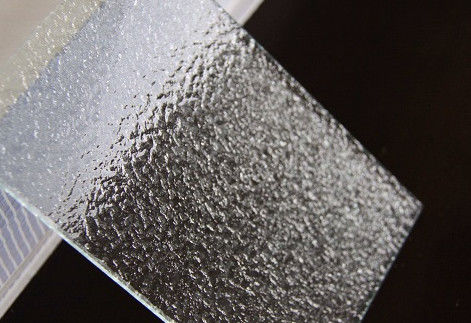 Verre figuré à motifs décoratifs de 4 mm à 15 mm de taille personnalisée pour la construction de meubles