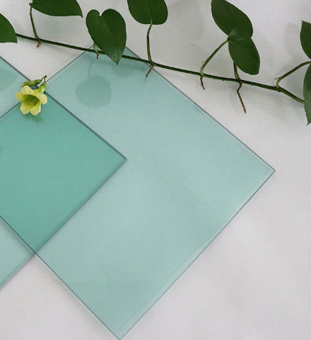 Verre teinté de couleur/vert-F clair/faible teinte avec type moderne