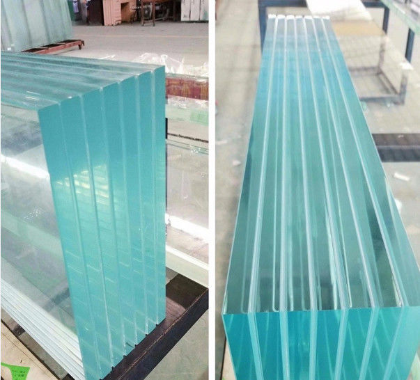 Glace stratifiée flottante décorative moderne utilisée pour les fenêtres de porte