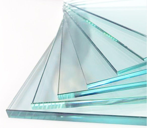 Verre en feuille transparente ou flottante, utilisable pour les tables, les armoires, les clôtures, les douches, etc.