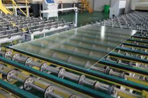 Module de panneau flottant solaire photovoltaïque ultra-clarement trempé, verre à haut rendement de conversion, faible fer, haute intensité