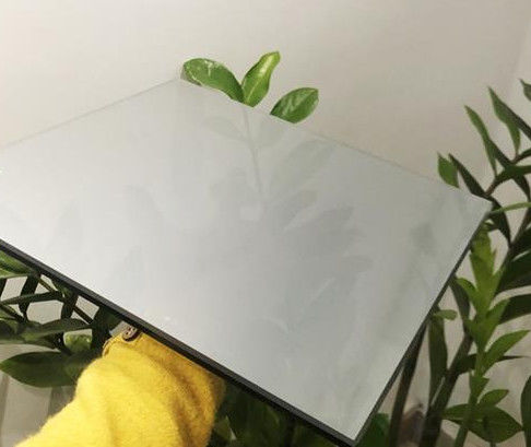 Vitres réfléchissantes à faible teneur en E de 3 mm/4 mm/5 mm/8 mm pour bâtiments / voitures