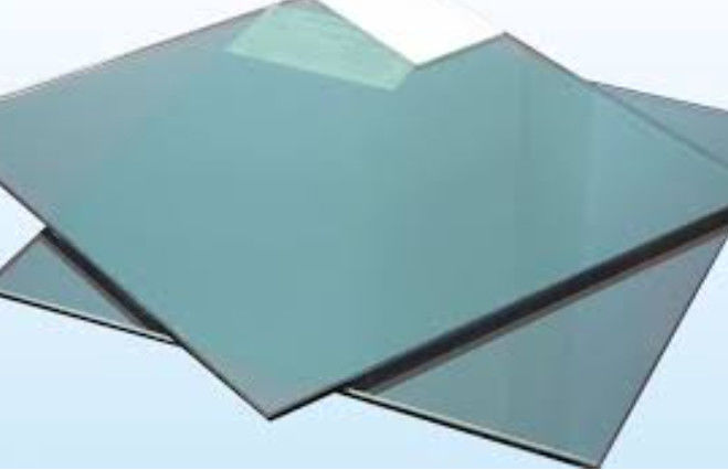 Verre trempé réfléchissant flottant de couleur claire teintée en gris euro/bronze/noir/bleu Ford pour escaliers/balustrade