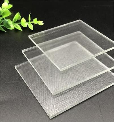 Vente à chaud par usine en Chine, verre solaire très clair/faible en fer 3,2 mm-4,3 mm