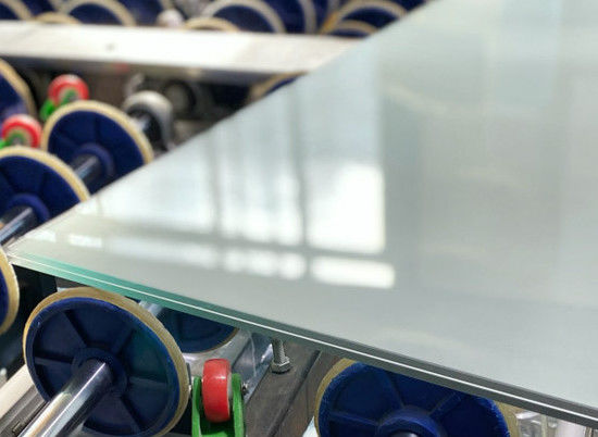 Nouveau type de verre laminé de sécurité de construction pour fenêtres de porte
