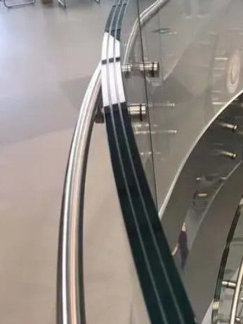 Nouveau type de verre laminé de sécurité de construction pour fenêtres de porte