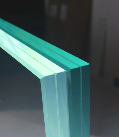 Certificat de conformité australien AS/NZS 2208: 1996 CE Verre feuilleté clair et coloré de 6,38 mm à 13,52 mm