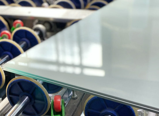 Certificat de conformité australien AS/NZS 2208: 1996 CE Verre feuilleté clair et coloré de 6,38 mm à 13,52 mm