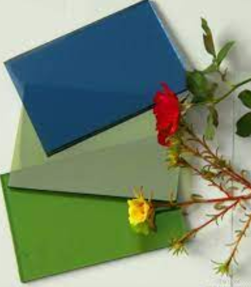 Verre flotté teinté d'usine chinoise, verre coloré pour la décoration des fenêtres et des portes