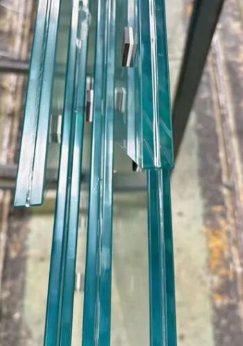 Des produits de haute qualité Jumbo Over Size Large PVB Sgp Plat/composé courbé stratifié trempé solidifié verre isolant plié certifié CE/CSI/SGCC